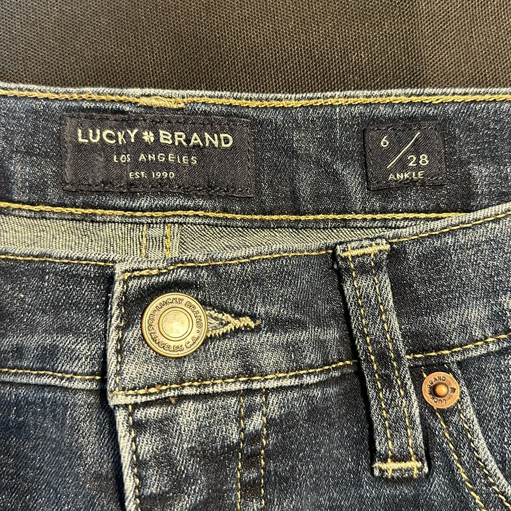 Lucky Brand Skinny Ava Ankle Jeans size 6 - Picture 6 of 7